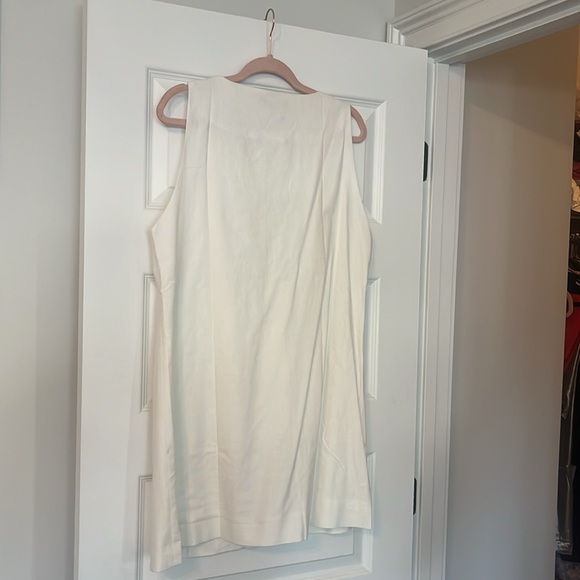 Few Moda scalloped white dress - new with tags - Picture 7 of 7